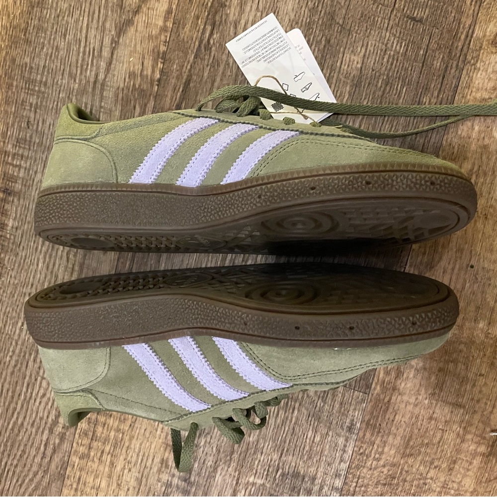 adidas Handball Spezial Focus Olive / Violet Tone / Gum NWT